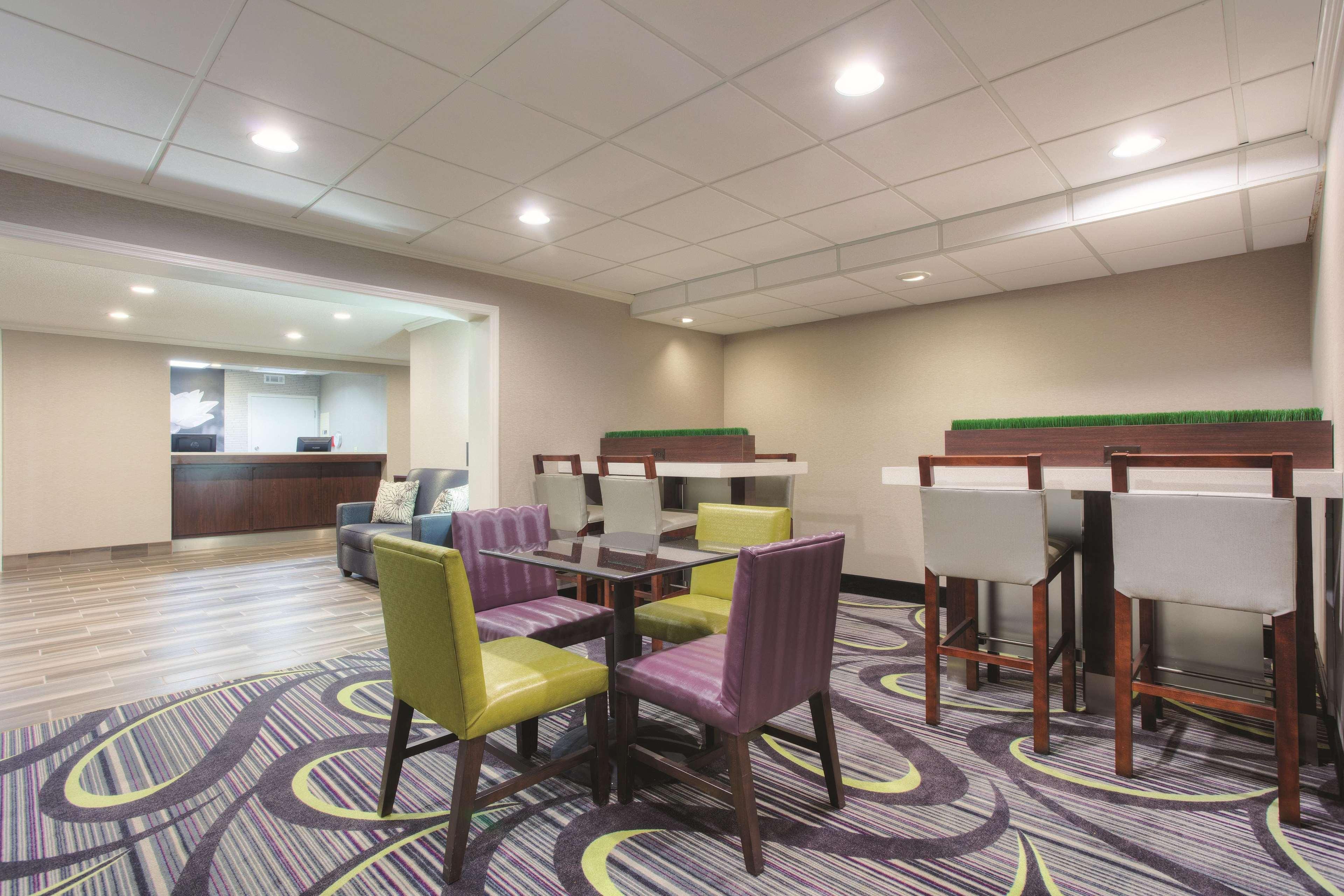 La Quinta By Wyndham Atlanta Roswell Hotel Екстериор снимка