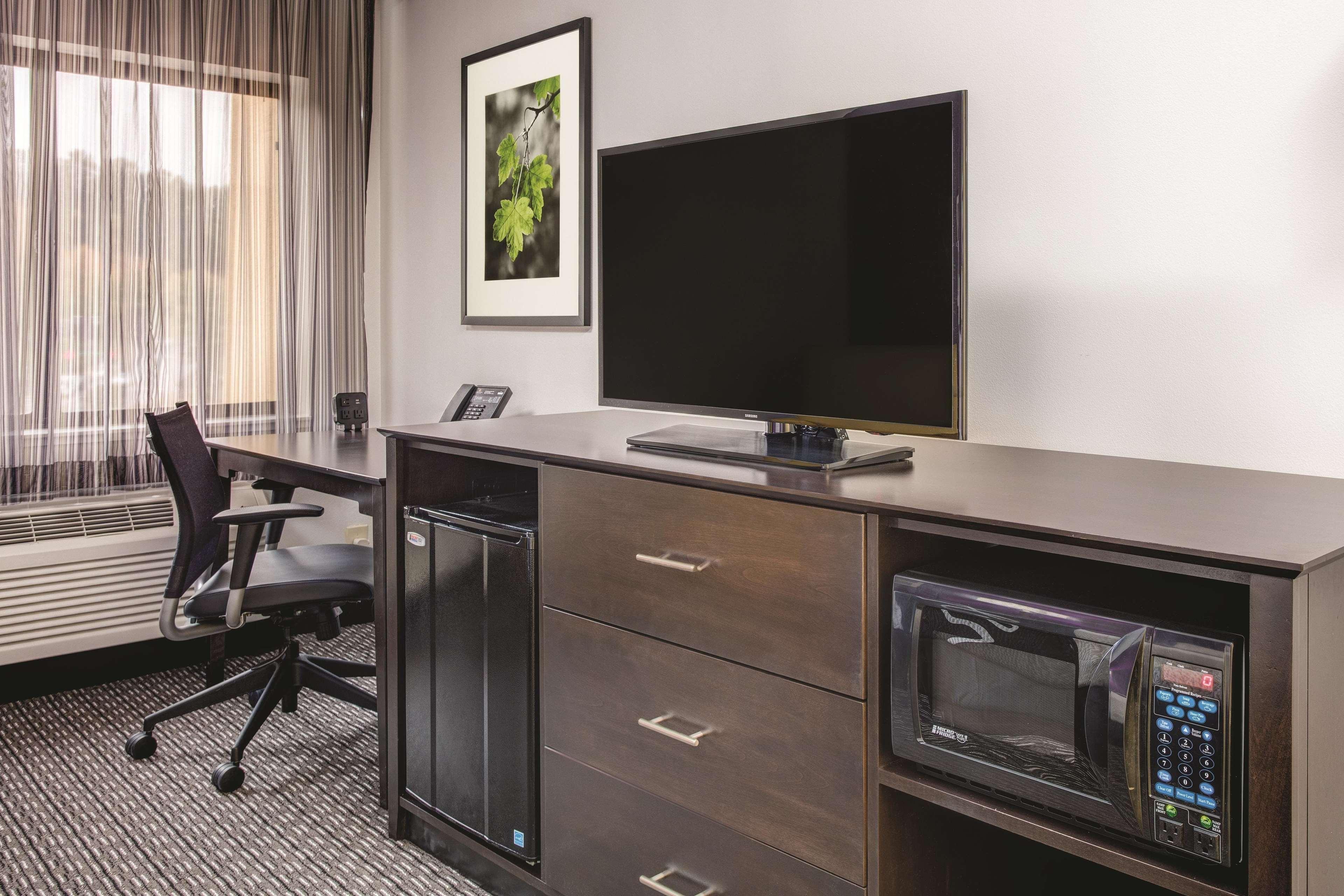 La Quinta By Wyndham Atlanta Roswell Hotel Екстериор снимка